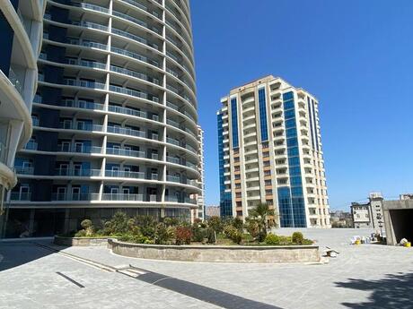 4-room new-build apartment for sale in Dream Tower, 239 m², 650 000 AZN, photo 2 / 12
