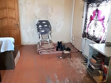 2 otaqlı köhnə tikili - Biləcəri q. - 35 m²