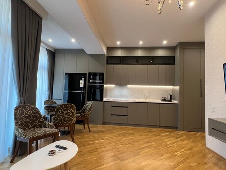 3 otaqlı yeni tikili - 28 May m. - 103 m²
