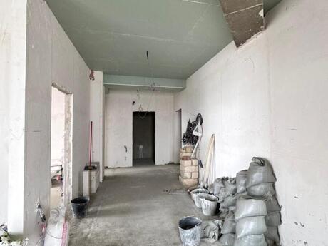 3 otaqlı yeni tikili - Ağ şəhər q. - 100 m²