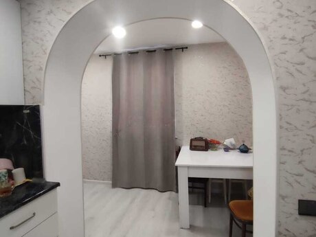 3 otaqlı köhnə tikili - Nəriman Nərimanov m. - 90 m²