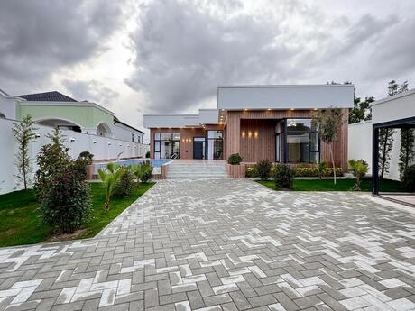 5 otaqlı həyət evi/bağ evi - Mərdəkan q. - 300 m²