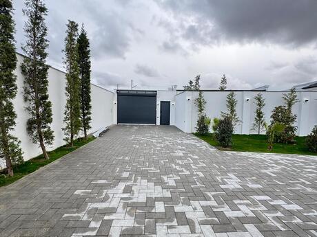 5 otaqlı həyət evi/bağ evi - Mərdəkan q. - 300 m²