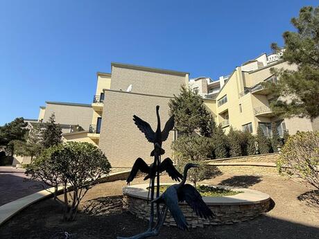 4 rooms · 159 m² · floor 3/6, Şıxov