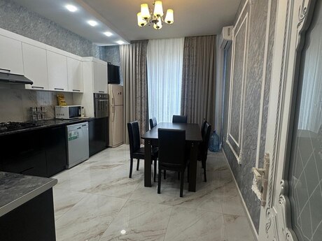 3 otaqlı yeni tikili - Nərimanov r. - 150 m²