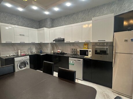 3 otaqlı yeni tikili - Nərimanov r. - 150 m²