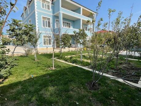 14 otaqlı həyət evi/bağ evi - Abşeron r. - 720 m²