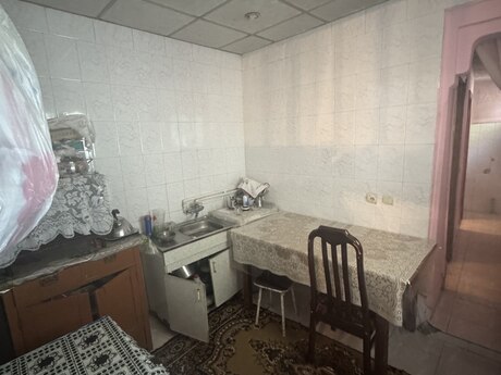 3 otaqlı köhnə tikili - Mərdəkan q. - 100 m²