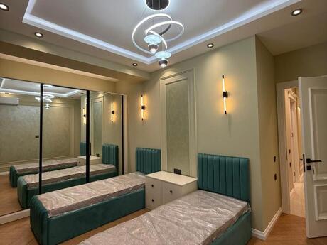 4 otaqlı yeni tikili - Nəsimi r. - 134 m²