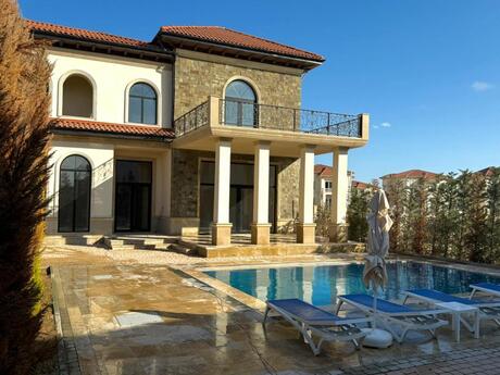 10 otaqlı həyət evi/bağ evi - Sea Breeze q. - 600 m²