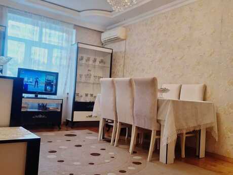 Объявление №5745568 - Баку, м. Ази Асланов, 3-комн., 90 м², 3/9 этаж
