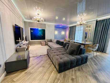 3 otaqlı yeni tikili - 8 Noyabr m. - 178 m²