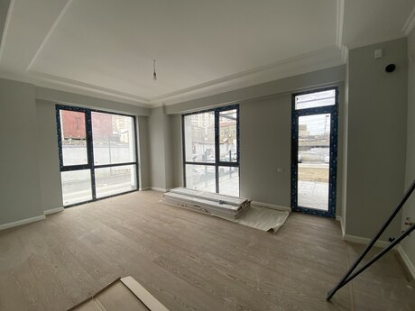 3 otaqlı yeni tikili - İnşaatçılar m. - 76.5 m²