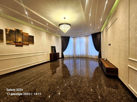 5 otaqlı həyət evi/bağ evi - Şağan q. - 450 m²