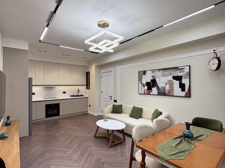 3 otaqlı yeni tikili - Elmlər Akademiyası m. - 95 m²