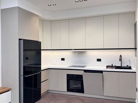 3 otaqlı yeni tikili - Elmlər Akademiyası m. - 93 m²