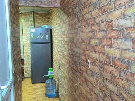 2 otaqlı köhnə tikili - Elmlər Akademiyası m. - 50 m²