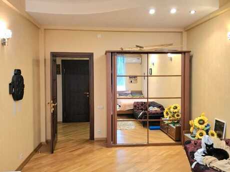 5-room apartment, 300 m², Elmlər Akademiyası: 710 000 ₼ 5