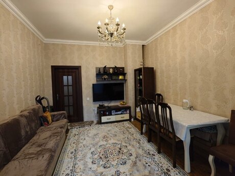 2 otaqlı yeni tikili - Bakıxanov q. - 52 m²