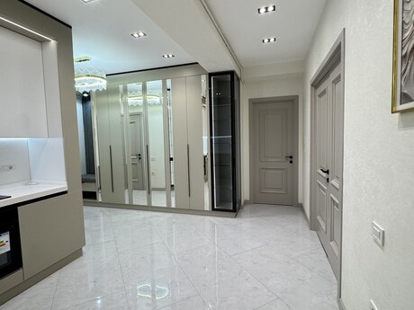 3 otaqlı yeni tikili - 28 May m. - 108 m²