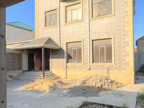 6 otaqlı həyət evi/bağ evi - Buzovna q. - 360 m²