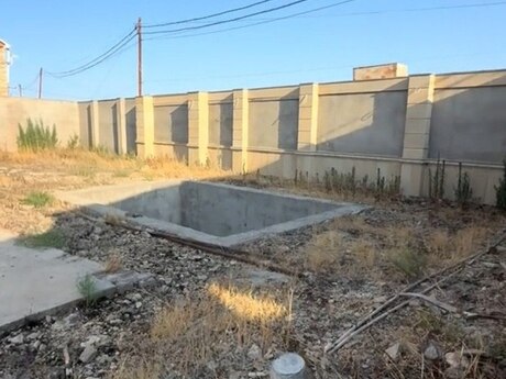 6 otaqlı həyət evi/bağ evi - Buzovna q. - 360 m²