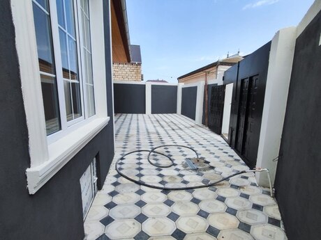 4 otaqlı həyət evi/bağ evi - Maştağa q. - 100 m²
