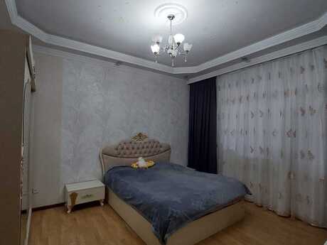 3-комн. новостройка - Насиминский р. - 140 м²