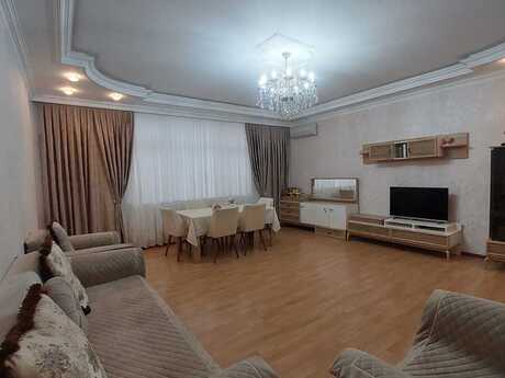 3-комн. новостройка - Насиминский р. - 140 м²