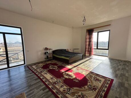 5 otaqlı həyət evi/bağ evi - Buzovna q. - 220 m²