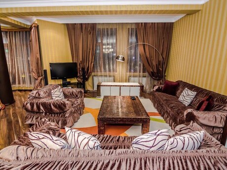 2 otaqlı yeni tikili - Nizami m. - 84 m²