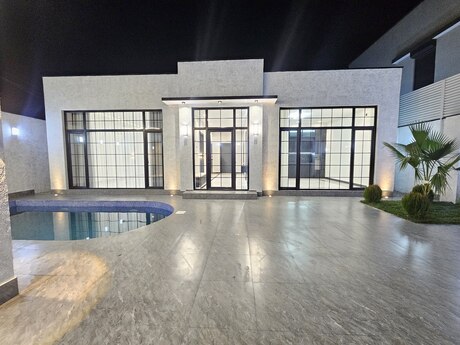 4 otaqlı həyət evi/bağ evi - Şüvəlan q. - 150 m²