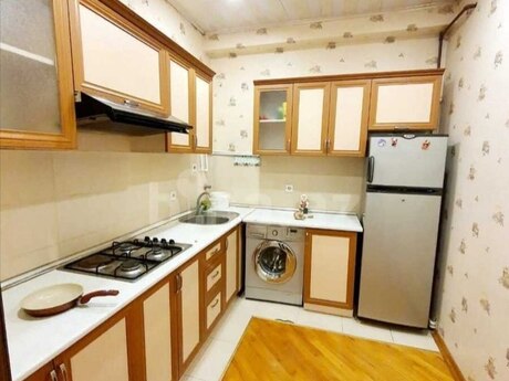 2-room apartment, 66 m², Əhmədli: 130 000 ₼ 5