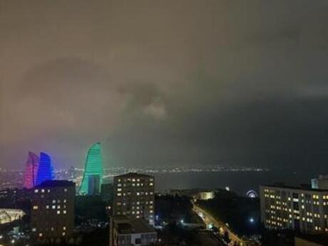 Elan №5749468 - Bakı, Badamdar q., 3 otaqlı, 137 m², 16/18 mərtəbə