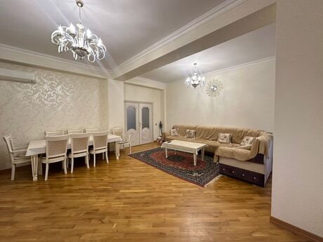 3 otaqlı yeni tikili - Ağ şəhər q. - 140 m²