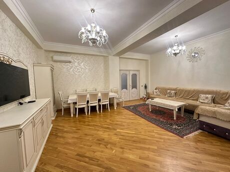 3 otaqlı yeni tikili - Ağ şəhər q. - 140 m²