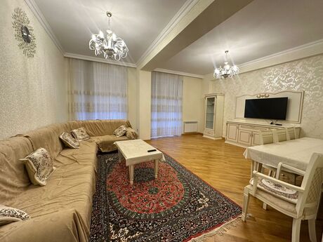 3 otaqlı yeni tikili - Ağ şəhər q. - 140 m²