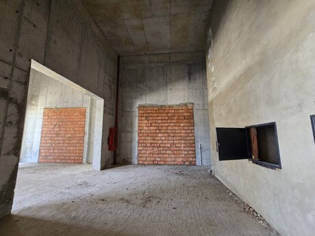 Obyekt - Şah İsmayıl Xətai m. - 93 m²