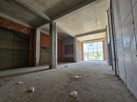 Obyekt - Şah İsmayıl Xətai m. - 208 m²