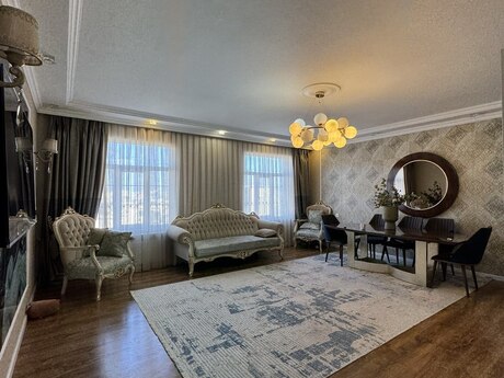 3 otaqlı mənzil, 170 m², 20 Yanvar: 384 000 ₼ 2