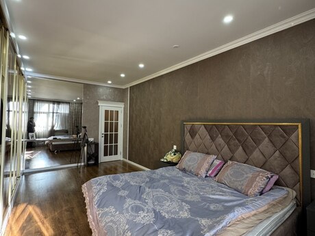 3 otaqlı mənzil, 170 m², 20 Yanvar: 384 000 ₼ 5