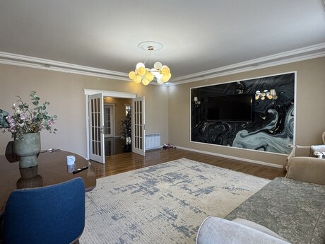 3 otaqlı mənzil, 170 m², 20 Yanvar: 384 000 ₼ 3