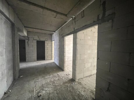 3 otaqlı yeni tikili - Şah İsmayıl Xətai m. - 145 m²