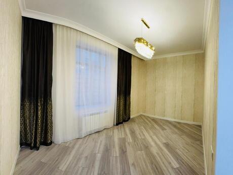 6 otaqlı həyət evi/bağ evi - Badamdar q. - 230 m²