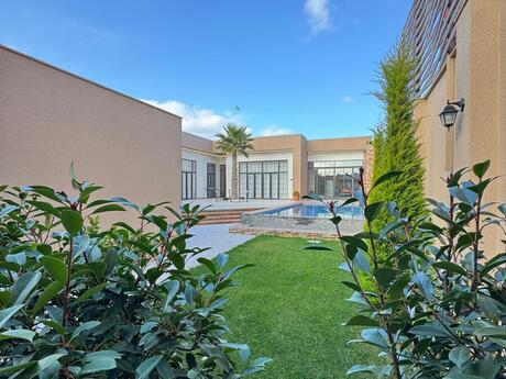 5 otaqlı həyət evi/bağ evi - Mərdəkan q. - 270 m²