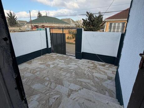 4 otaqlı həyət evi/bağ evi - Binə q. - 80 m²