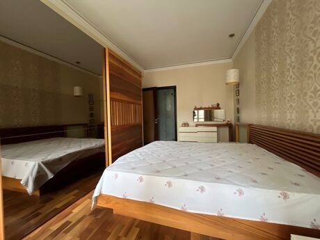 3-комн. новостройка - м. Нариман Нариманов - 128 м²