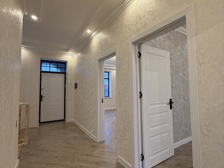 5 otaqlı həyət evi/bağ evi - Savalan q. - 180 m²