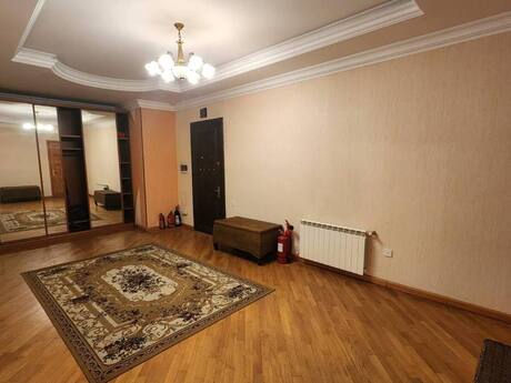4 otaqlı yeni tikili - Nizami m. - 215 m²