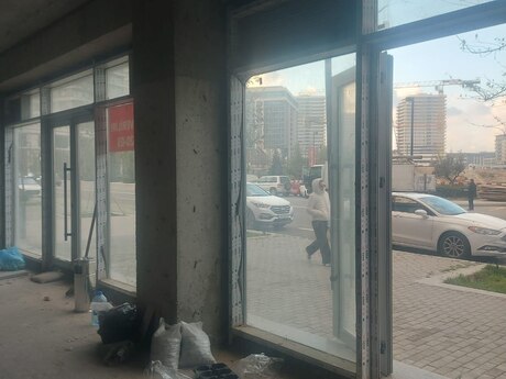 Obyekt - Ağ şəhər q. - 317 m²